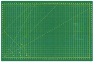 Podloga za sečenje pločastih materijala u maketarstvu